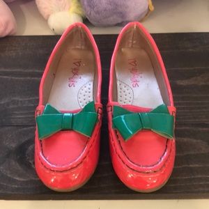 Girl’s Dress Shoes